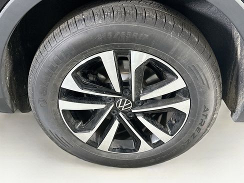 Used 2024 Volkswagen Tiguan S FWD image 11