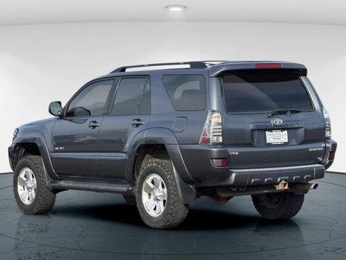 Used 2005 Toyota 4Runner SR5 image 8