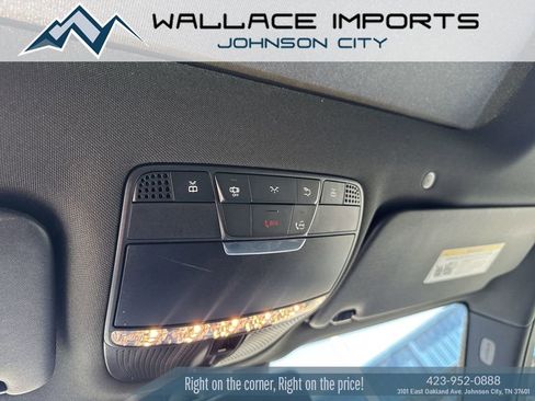 Used 2021 Mercedes-Benz GLC 300 4MATIC image 16