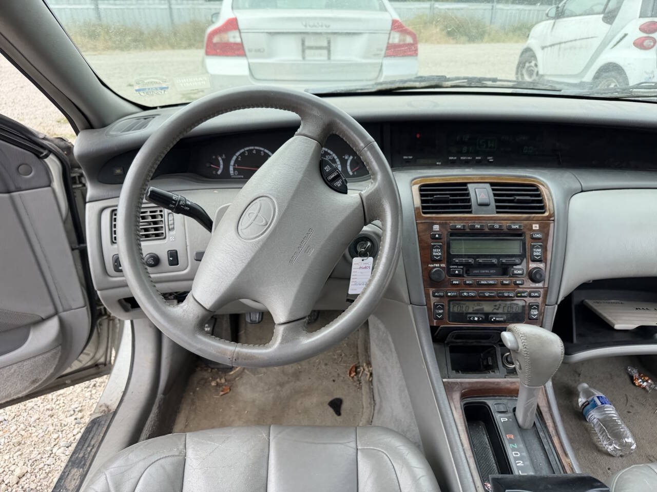 Used 2000 Toyota Avalon XL FWD image 29