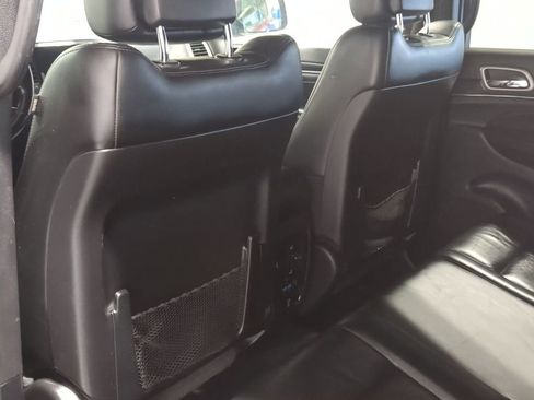 Used 2021 Jeep Grand Cherokee Limited image 26