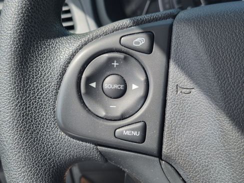 Used 2016 Honda CR-V LX image 25