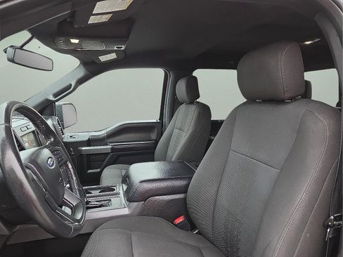 Used 2018 Ford F150 XLT w/ Equipment Group 302A Luxury image 13