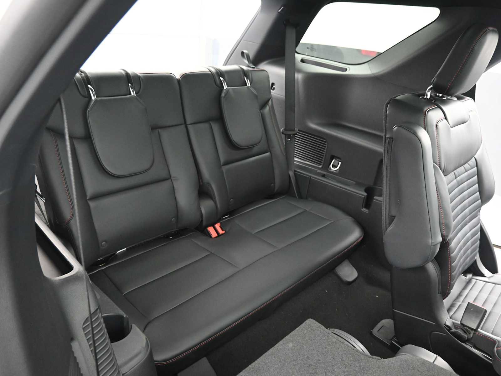New 2026 Ford Explorer ST-Line AWD/4WD image 16