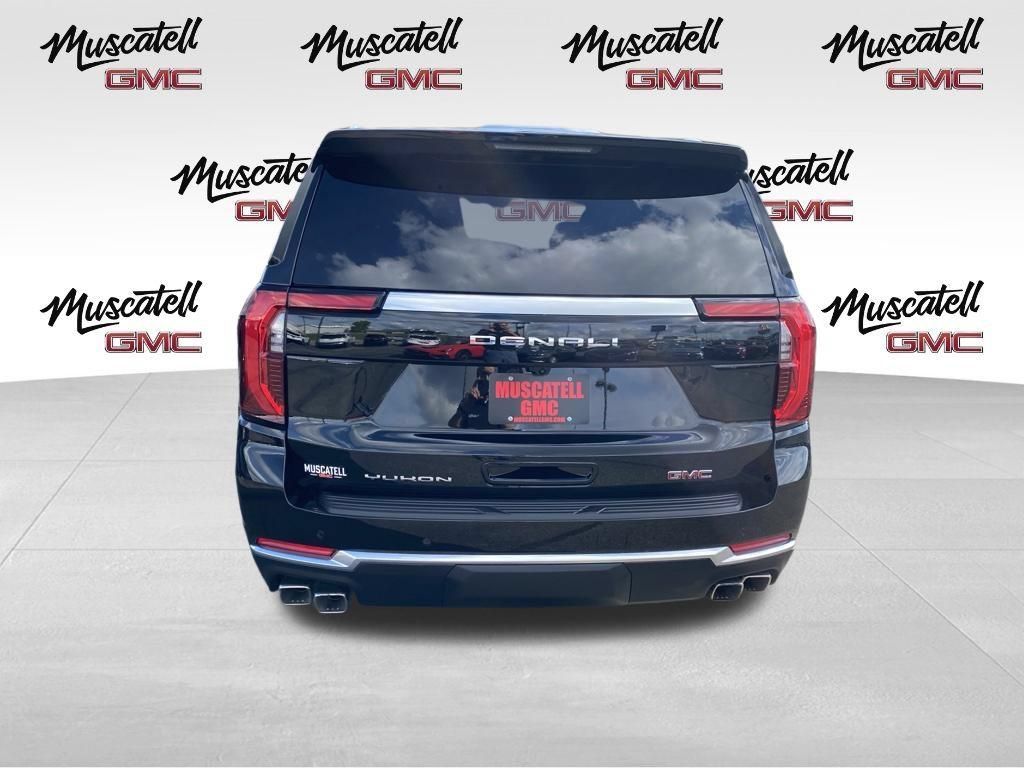 Used 2026 GMC Yukon Denali w/ Sun & Power Step Package AWD/4WD image 5