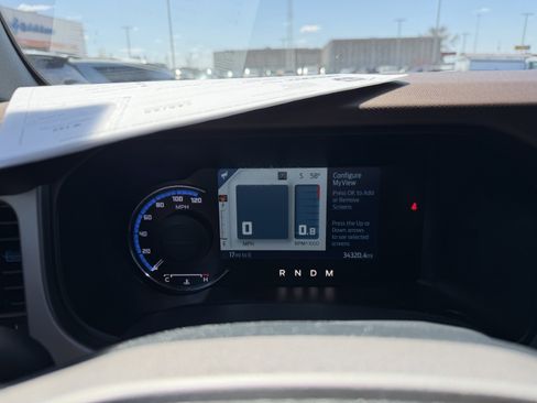 Used 2023 Ford Bronco Outer Banks AWD/4WD image 15