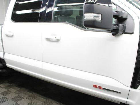 Used 2025 Ford F250 Platinum AWD/4WD image 47