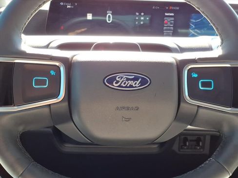 Certified 2025 Ford Expedition Max Active image 27