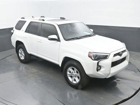 Used 2021 Toyota 4Runner SR5 Premium w/ Moonroof Package image 30