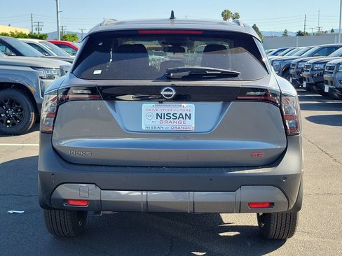 New 2026 Nissan Kicks SR image 19