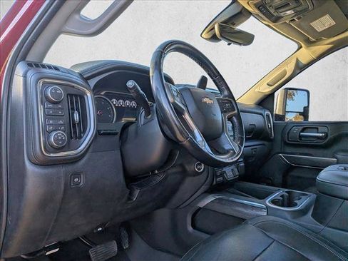 Used 2020 Chevrolet Silverado 2500 LTZ w/ LTZ Texas Edition image 9