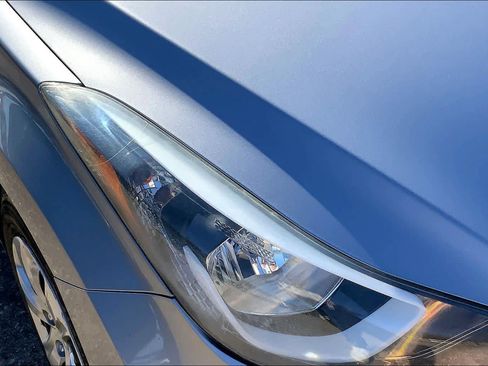 Used 2016 Hyundai Elantra SE image 26