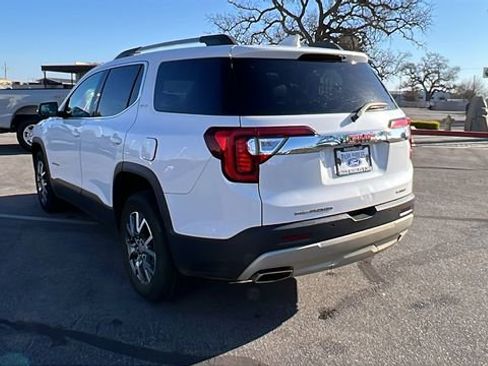 Used 2023 GMC Acadia SLT image 5