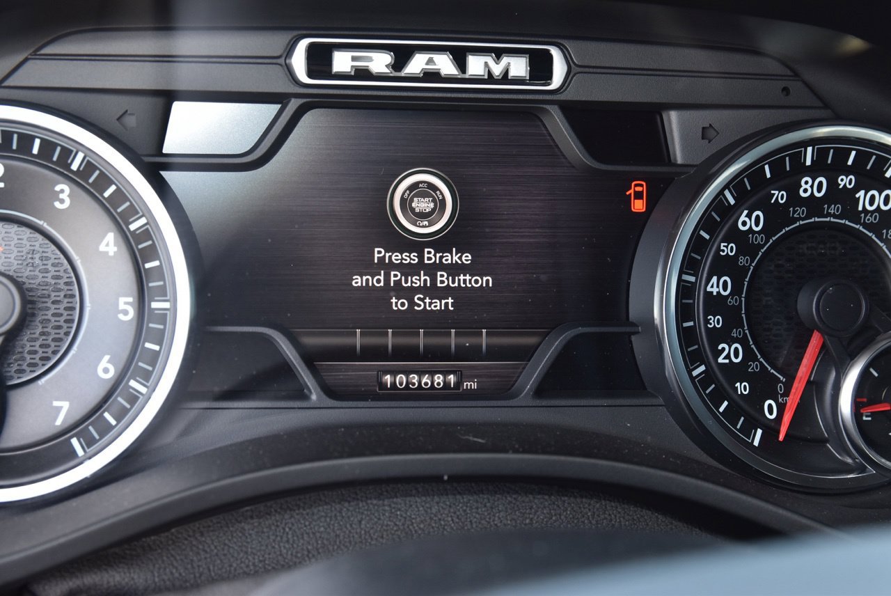 Used 2020 RAM 1500 Laramie AWD/4WD image 7