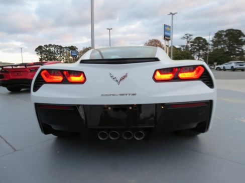Certified 2019 Chevrolet Corvette Stingray Coupe w/ 1LT image 9