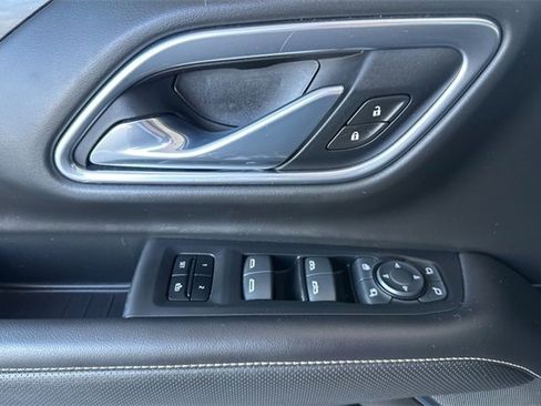 Used 2021 GMC Yukon SLT w/ SLT Luxury Plus Package image 11