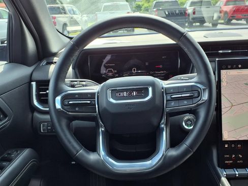 Used 2026 GMC Terrain Elevation w/ Elevation Premium Package AWD/4WD image 15