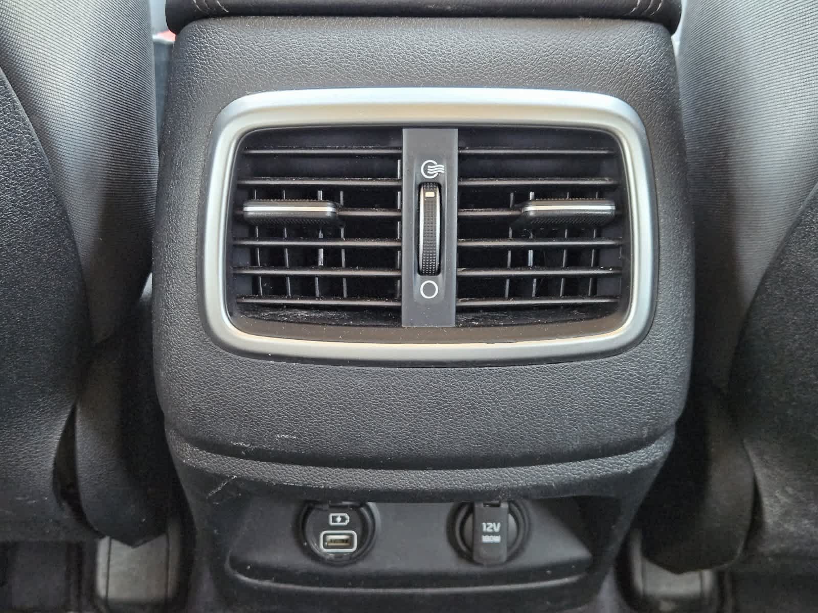 Used 2020 Kia Sorento FWD V6 image 29