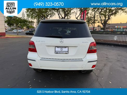 Used 2012 Mercedes-Benz GLK 350 4MATIC image 5