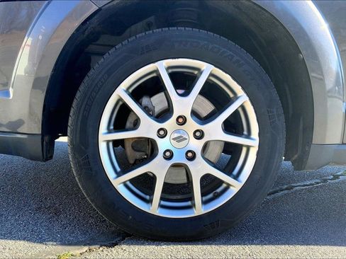 Used 2019 Dodge Journey GT image 9