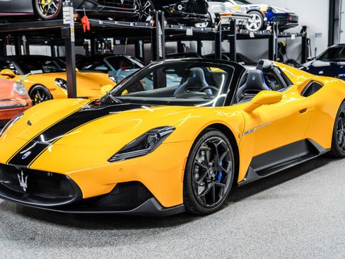 Used 2023 Maserati MC20 Spyder image 5