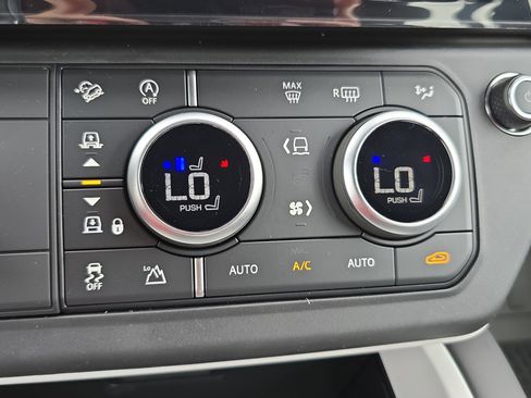 New 2026 Land Rover Defender 110 S image 23