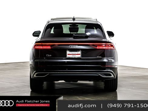 Used 2022 Audi Q8 Premium Plus image 4
