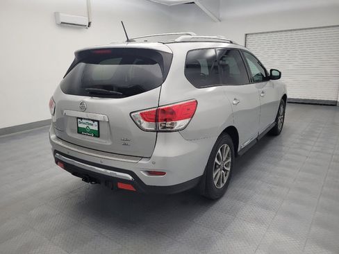 Used 2015 Nissan Pathfinder SL w/ SL Premium Package AWD/4WD image 9