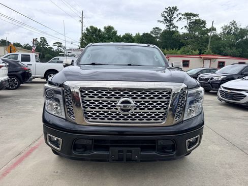 Used 2017 Nissan Titan Platinum Reserve AWD/4WD image 33