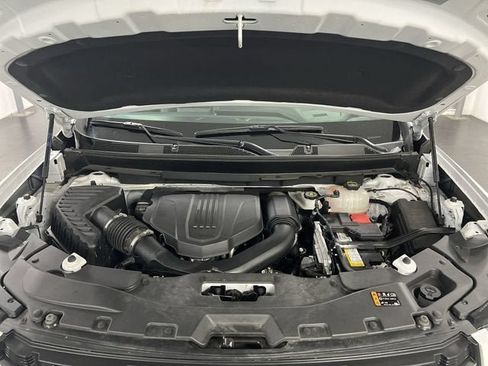 Used 2024 GMC Acadia Elevation AWD/4WD image 30