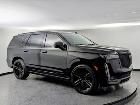 Used 2021 Cadillac Escalade Sport w/ Driver Assist Tech Package image 11