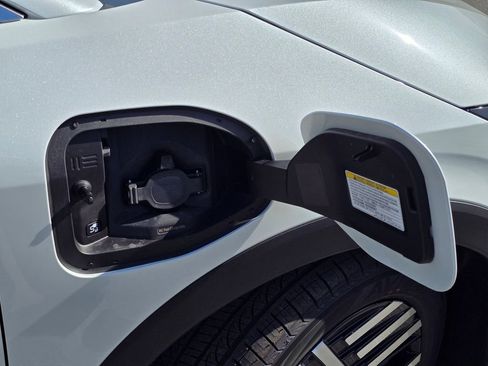 New 2026 Nissan Leaf SV+ image 15