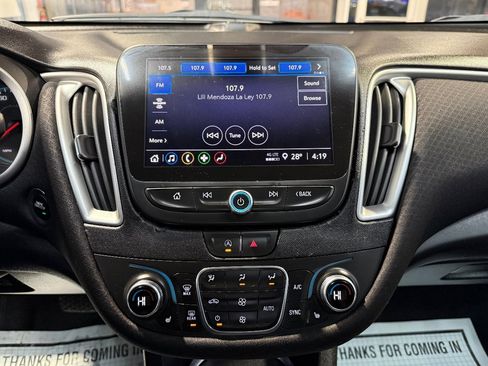 Used 2022 Chevrolet Malibu LT image 15