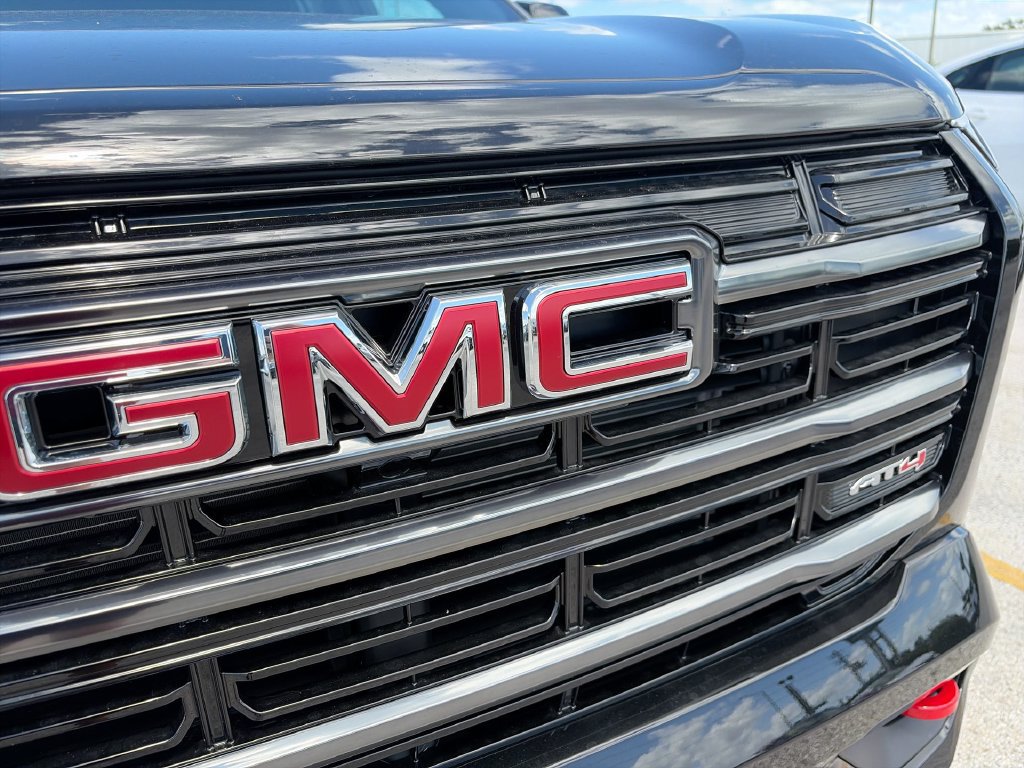 New 2027 GMC Terrain AT4 w/ Convenience Package III AWD/4WD image 32