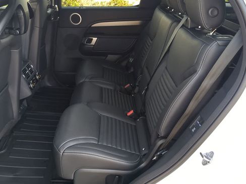New 2026 Land Rover Discovery Limited Edition AWD/4WD image 21