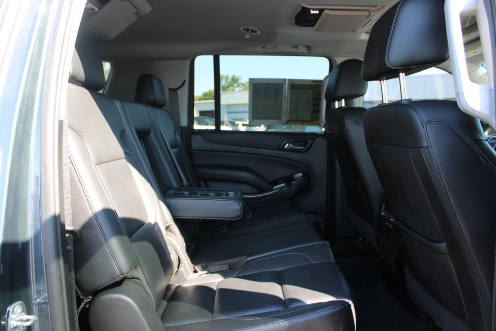 Used 2020 GMC Yukon XL SLT w/ Open Road Package AWD/4WD image 36
