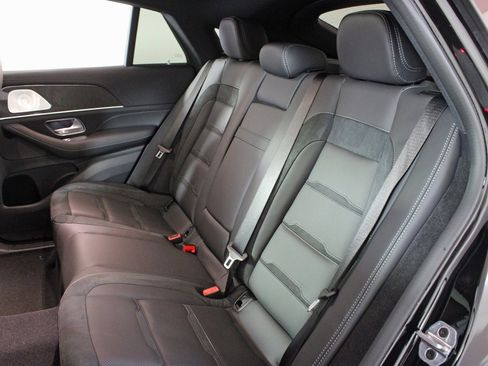 Certified 2025 Mercedes-Benz GLE 53 AMG 4MATIC Coupe image 28