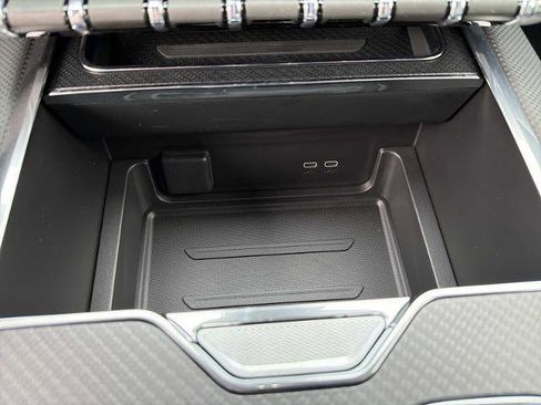 New 2026 GMC Sierra EV Elevation image 9