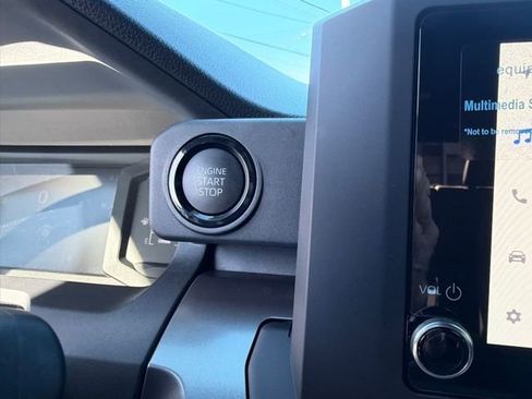 Used 2025 Toyota Tacoma SR5 image 16