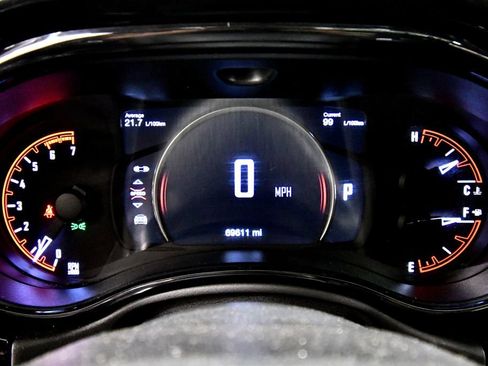 Used 2021 Dodge Durango R/T w/ Blacktop Package AWD/4WD image 22