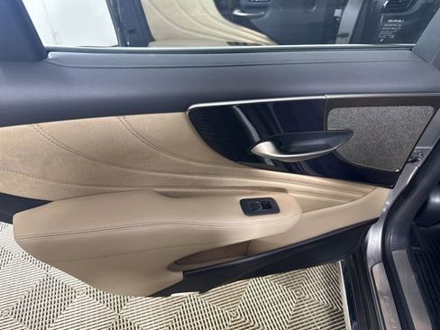 Used 2022 Lexus LS 500 AWD w/ Interior Upgrade Package image 11