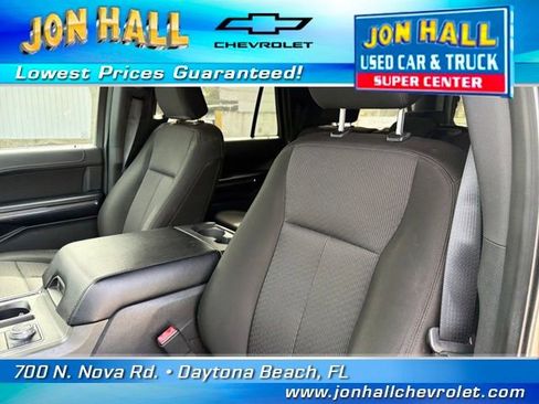 Used 2019 Ford Expedition Max XLT image 21