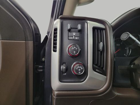 Used 2015 GMC Sierra 2500 SLT AWD/4WD image 11