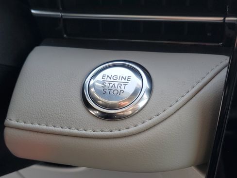 New 2026 Lincoln Nautilus Reserve image 20