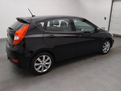 Used 2014 Hyundai Accent SE w/ Option Group 3 image 10