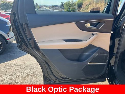 Used 2022 Audi Q7 3.0T Premium Plus AWD/4WD image 42