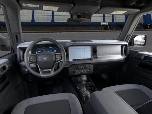 New 2026 Ford Bronco 2-Door AWD/4WD image 9