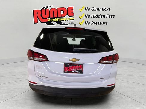 Used 2024 Chevrolet Equinox LS w/ LS Convenience Package AWD/4WD image 5