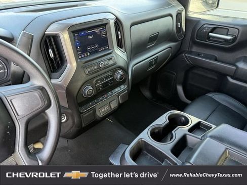 Used 2024 Chevrolet Silverado 1500 Custom Trail Boss w/ LPO, Dark Essentials Package AWD/4WD image 20