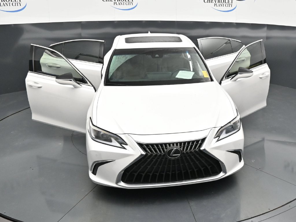Used 2024 Lexus ES 350 w/ Premium Package FWD image 34